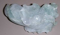 Jade carving resembling a Chinese cabbage (Top view)