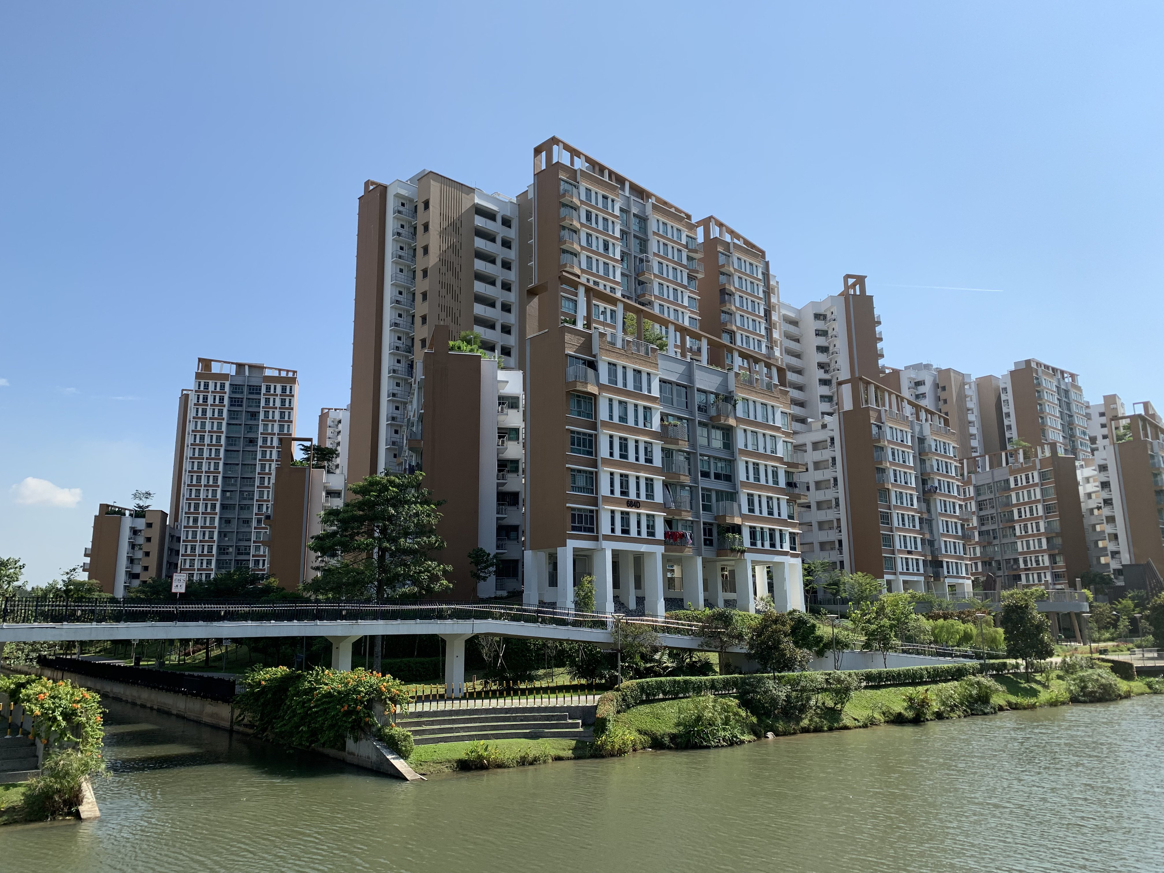 The Terrace, HDB Waterway Sundew & View - Around Singapore - FengShui ...